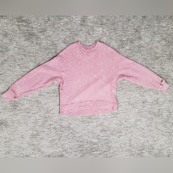 Hollister Tops - Hollister Small Pink Crewneck Sweatshirt
